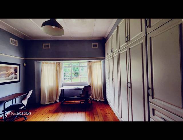 15 BEDROOM FREESTANDING FOR SALE IN SCOTTSVILLE